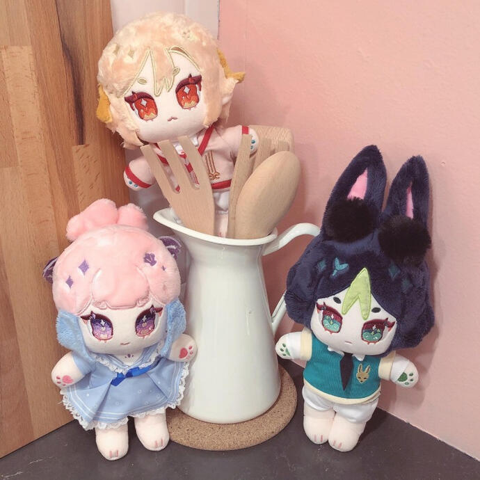 plushies